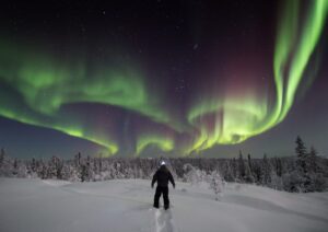 Penjelasan Fenomena Alam Aurora Borealis?